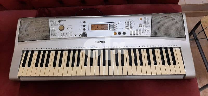 style keyboard yamaha psr s770